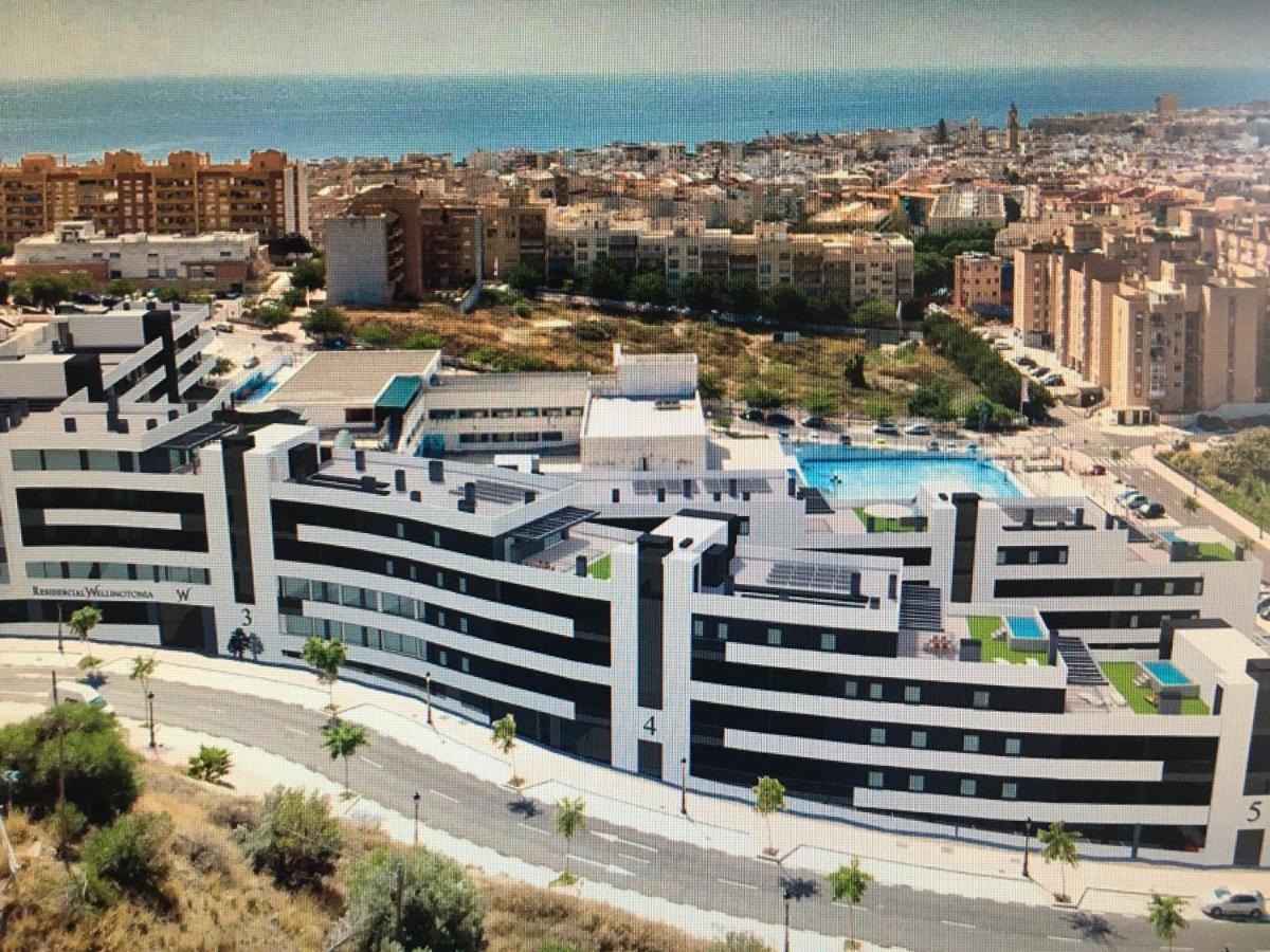 Apartment Bright Apartment, Community Pool And Own Private Pool On Splendid Terrace, Garage, 900m, Mountains 200m *